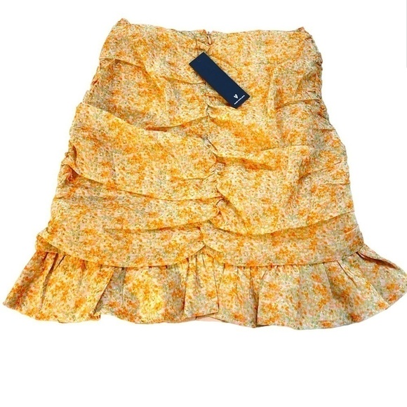 🆕Lulus - Ruche Toward Spring Orange Floral Print Ruched Mini Skirt - Picture 5 of 10